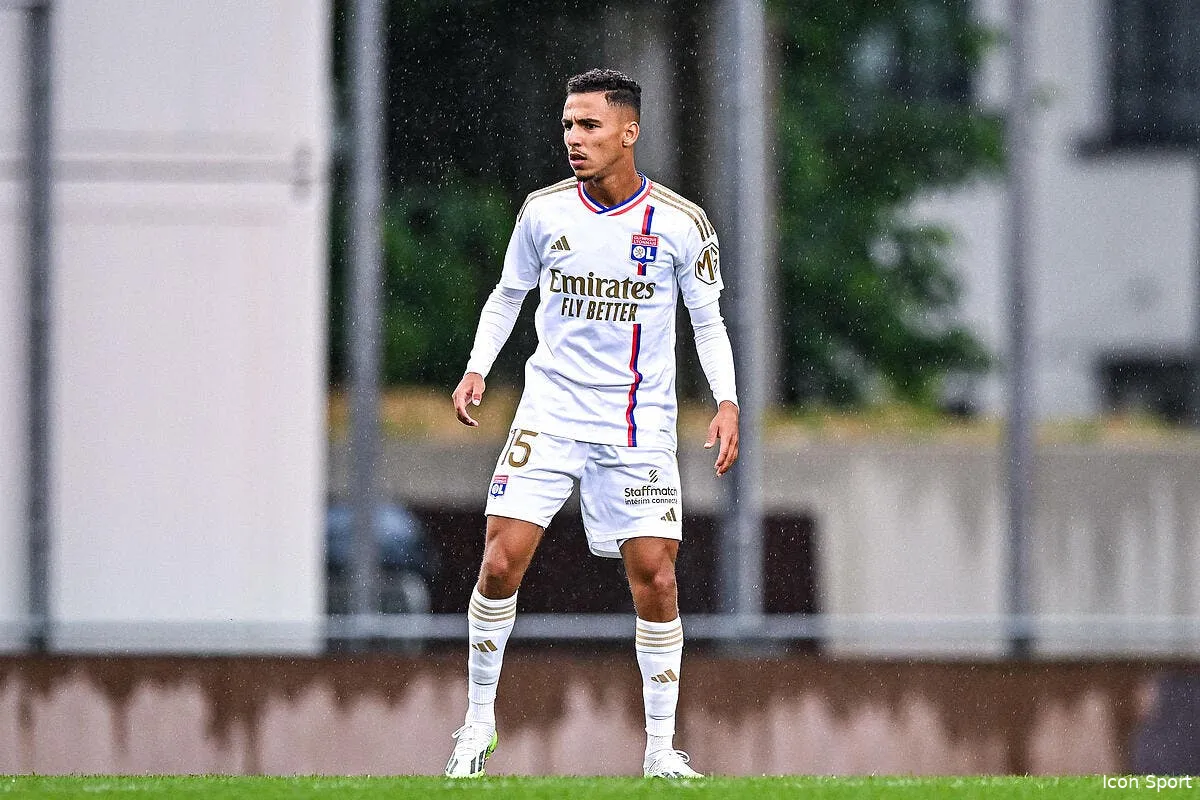 officiel un defenseur quitte l ol pour la l2 icon bap 230723 93 158 368042