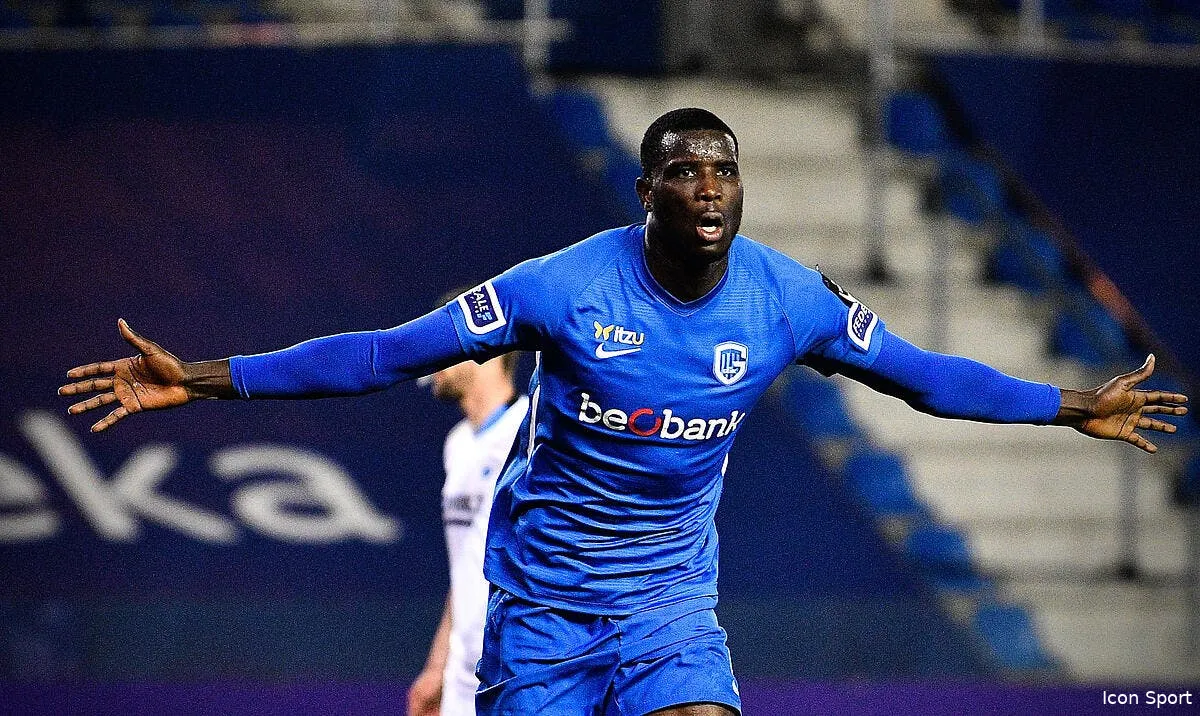 ol 30 me et un salaire xxl lyon fait demi tour icon belgaimage 176102400 315023