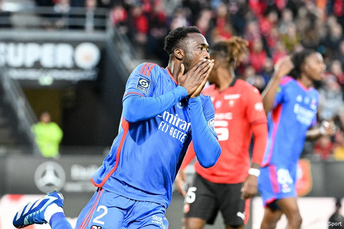 ol amine sarr imite par un autre lofteur iconsport 181910 0018 1 380418