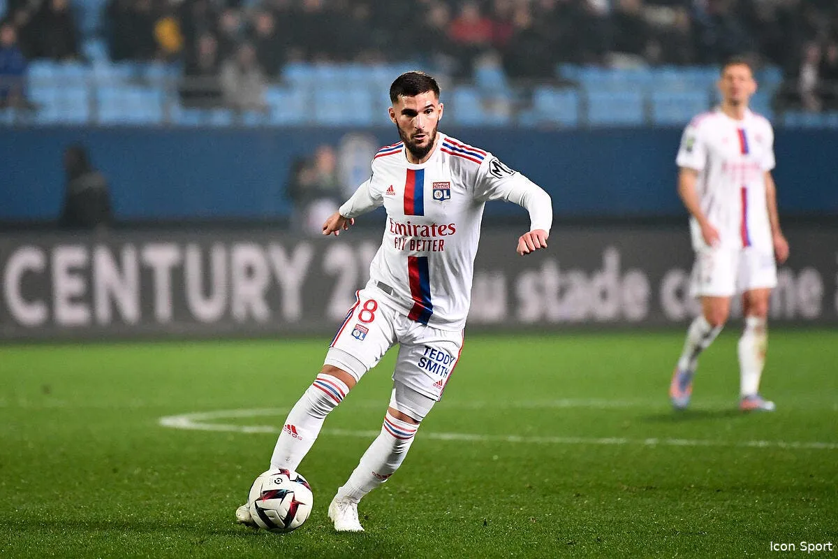 ol aouar hallucine face a la rumeur francfort icon ab1 2379 357621