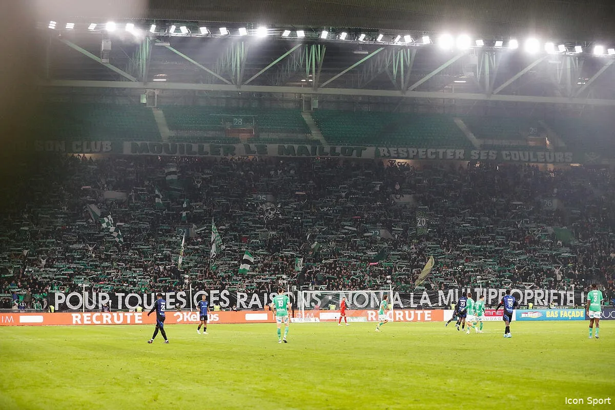ol asse pas de supporters stephanois a lyon iconsport 243451 0084 383501