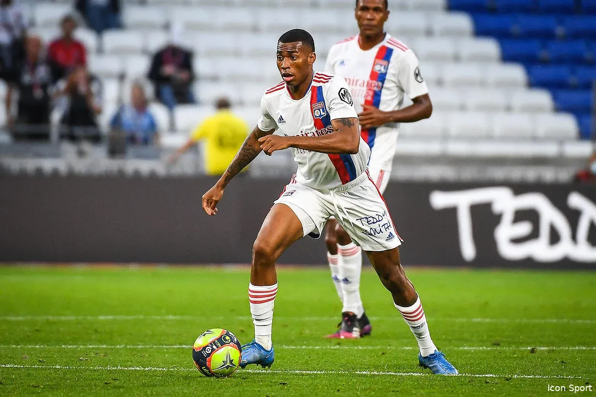 ol aulas assume a 100 le transfert de jean lucas icon mm1 1035 320469