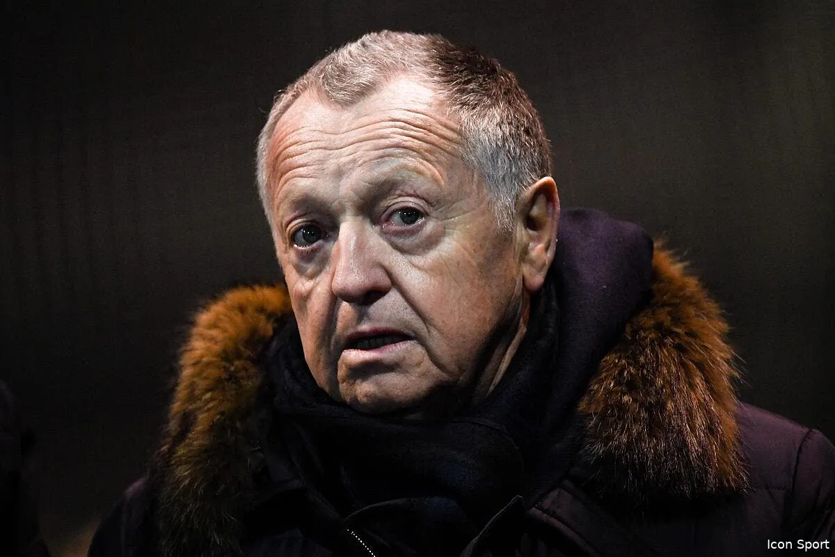 ol aulas craque face des supporters en furie icon dib 270117 100 04 355817