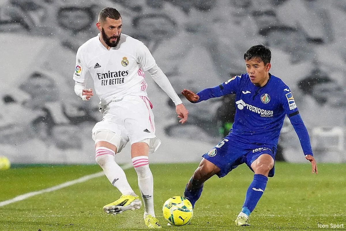 ol benzema ou depay la juventus hesite icon 755825 084 306801