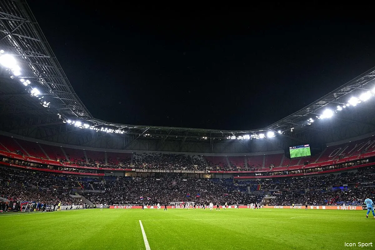 ol besiktas incidents autour du groupama stadium iconsport 242619 0023 382963