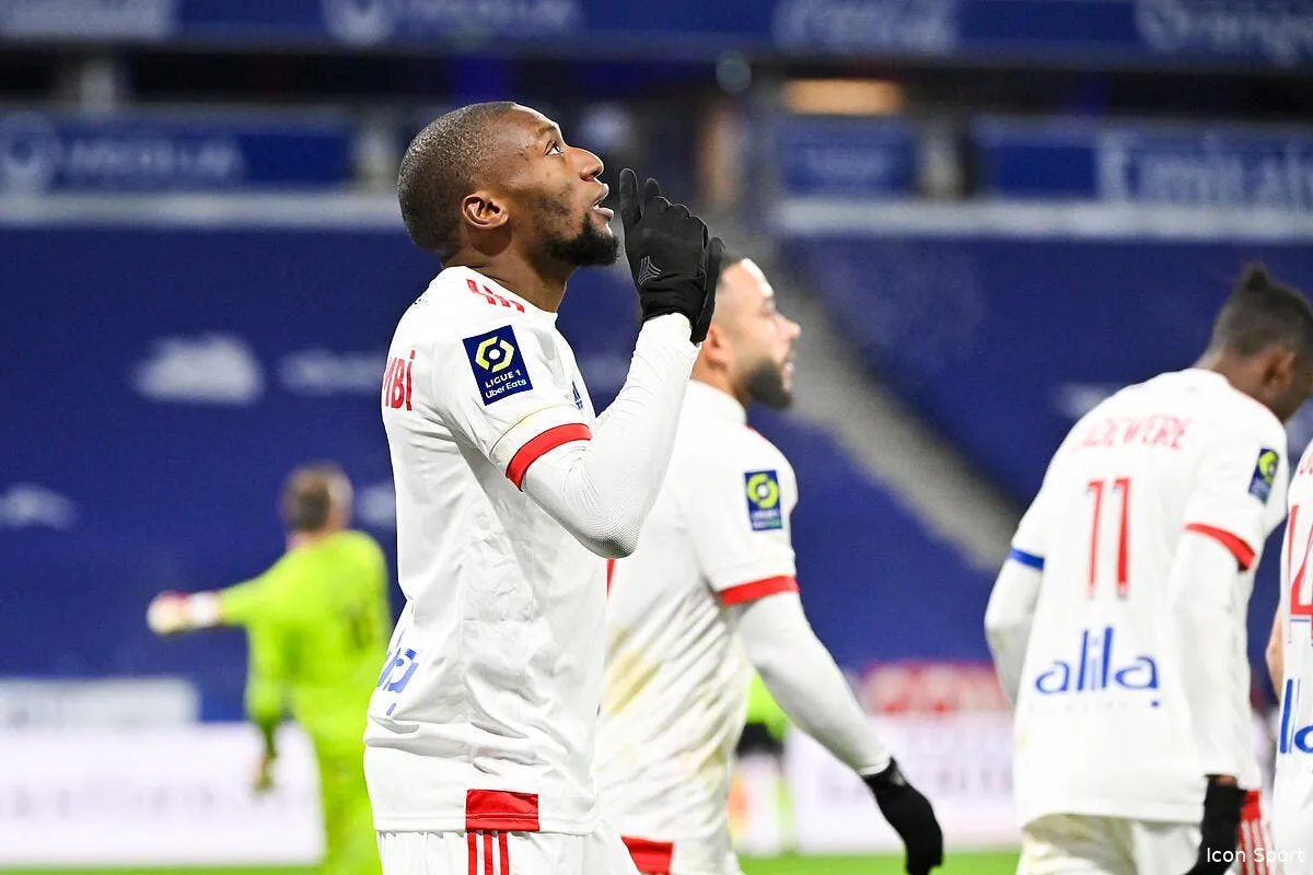 ol but refuse aulas demande gentiment des explications icon adi 2528 304507