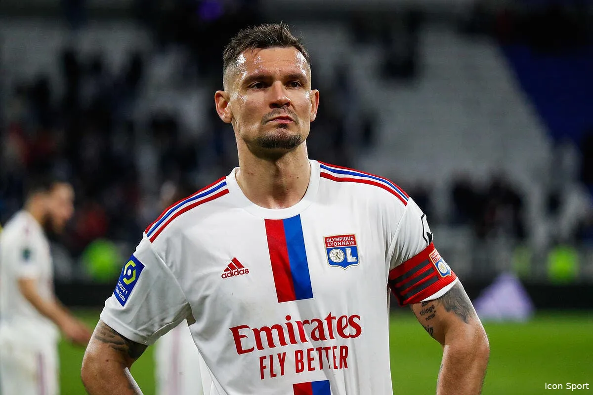 ol c est de la merde lovren explose de colere icon 25i4483 359602