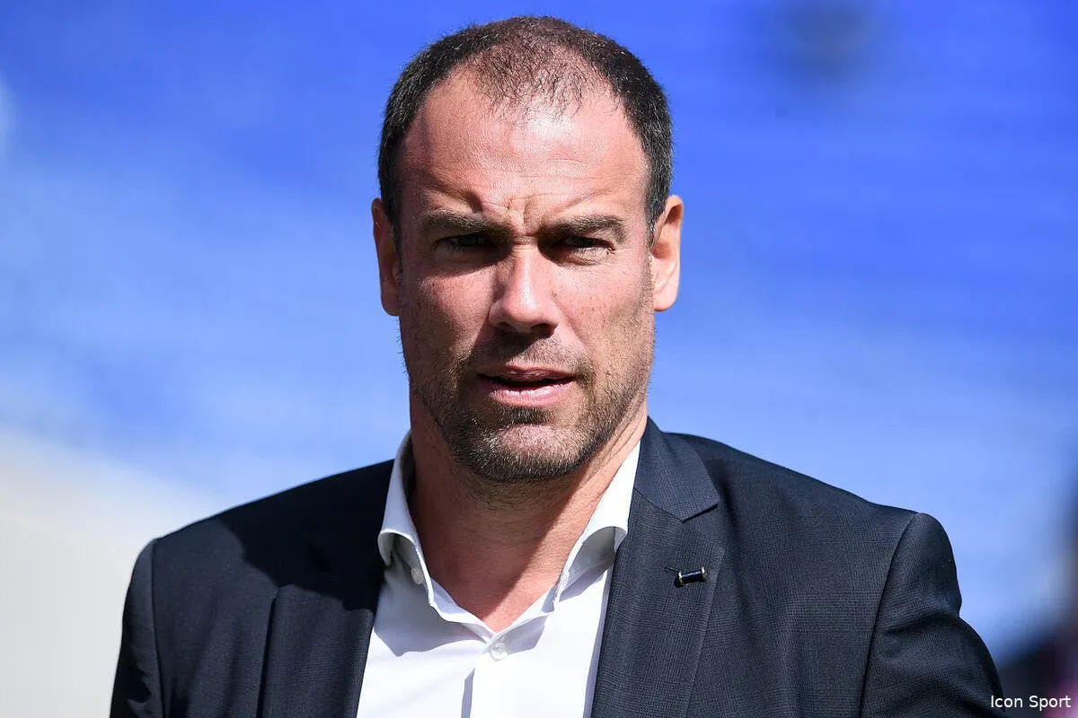 ol cheyrou deja mis sur la touche avant d etre vire icon pl5 4350 360702