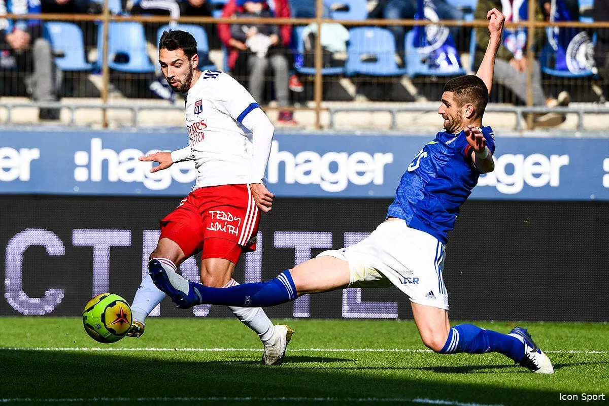 ol de sciglio sur le marche lyon lui tourne le dos de sciglio 317555