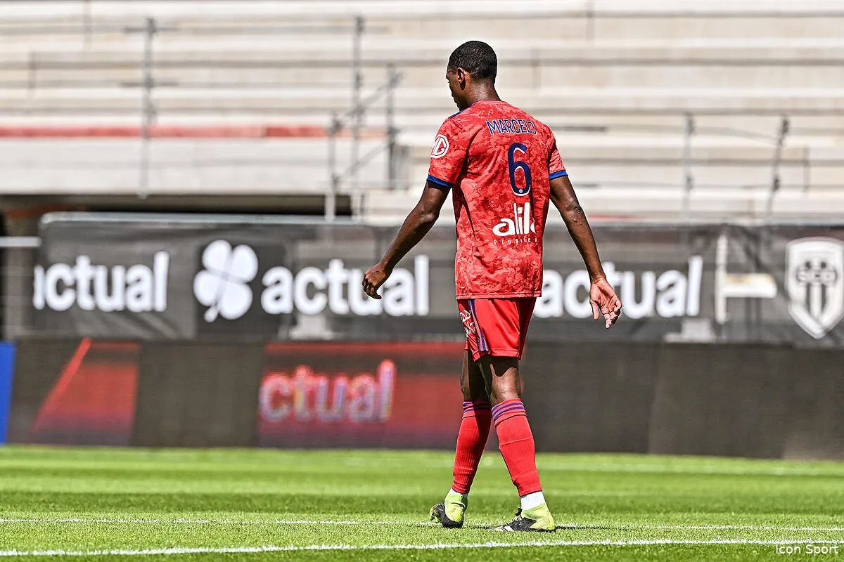 ol deux surprises en defense a lyon icon bap 150821 93 170 322231