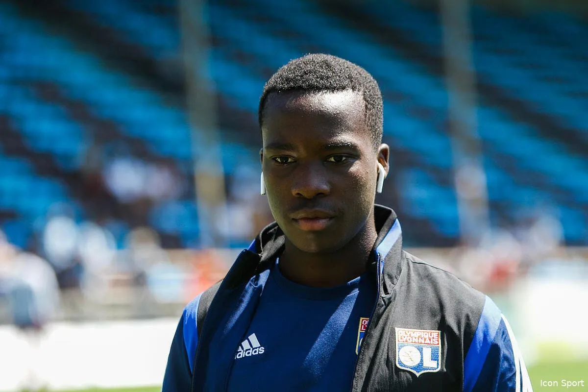 ol deyonge zero match et un depart de lyon icon bia 130719 08 80 316785