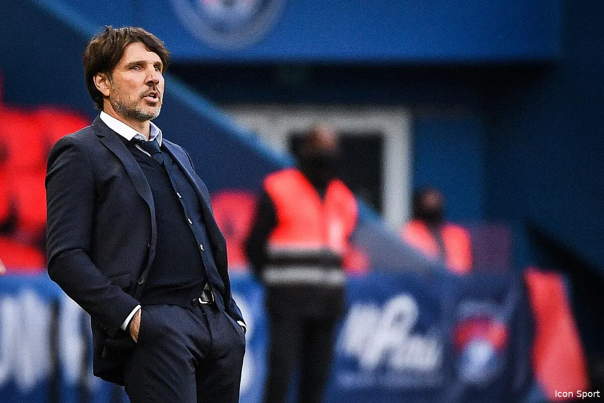 ol fem vasseur ecarte bompastor prend sa place icon mm1 6754 312667