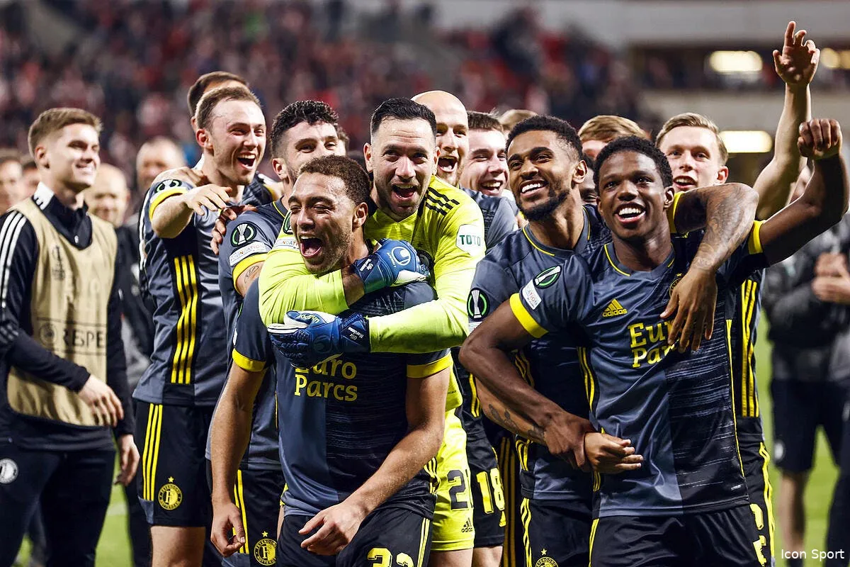 ol feyenoord resiste a lyon pour tyrell malacia icon 447113594 342905