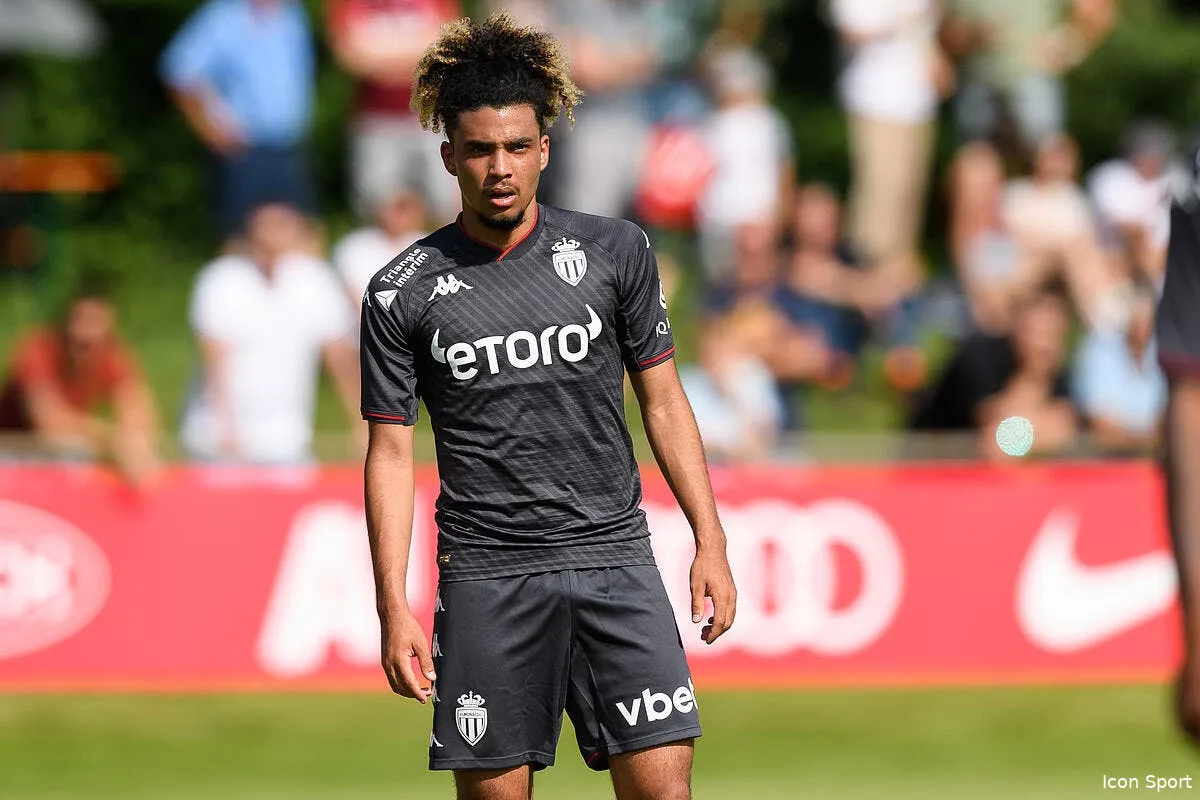 ol geubbels et lyon les details d un bras de fer xxl icon 064 rbsasm20210703 162 323797