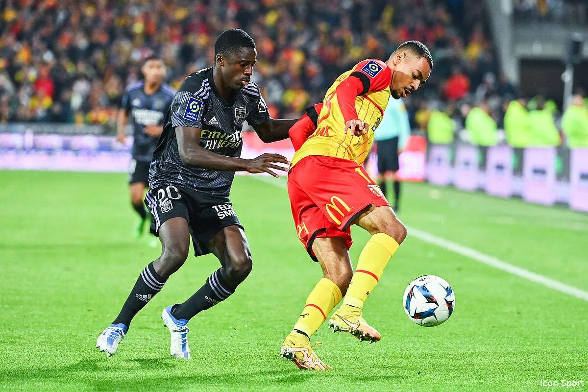 ol gusto est prevenu c est bien ferland mendy qui rode derriere lui icon dib 021022 11 124 354773