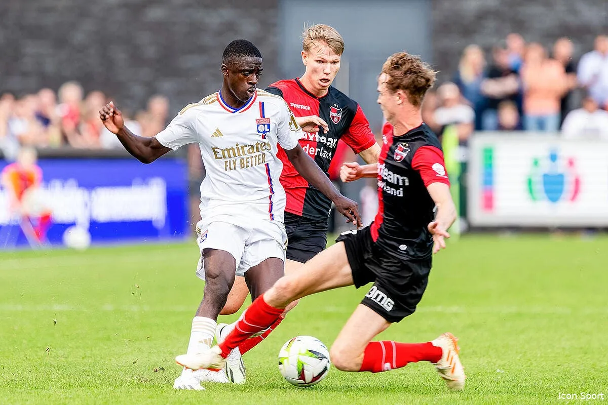 ol imbroglio autour de ce joueur textor doit trancher icon 21638880 363877