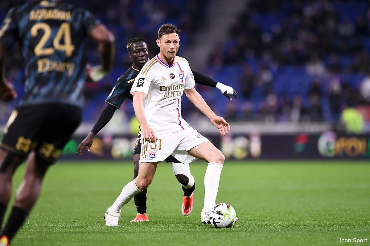 ol juninho conseille lyon pour matic iconsport 205568 0132 374484