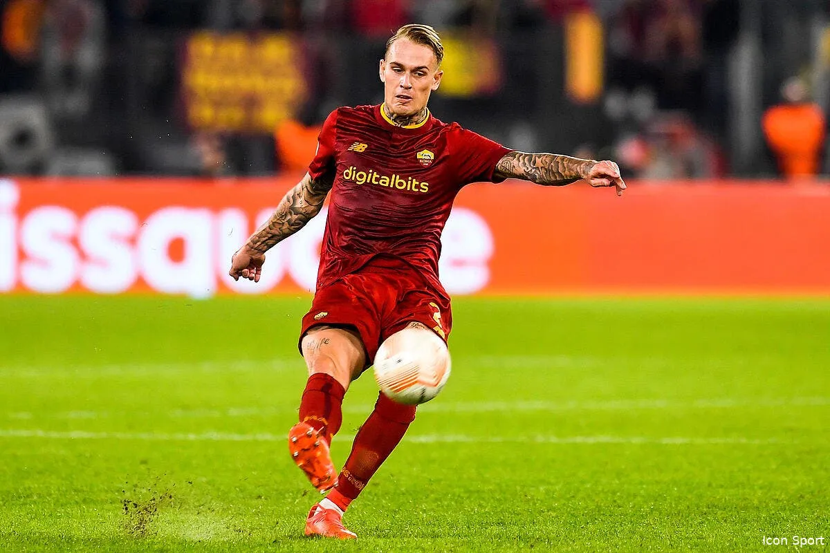 ol karsdorp a lyon rome reclame 10 millions d euros icon sipausa 42498424 355871