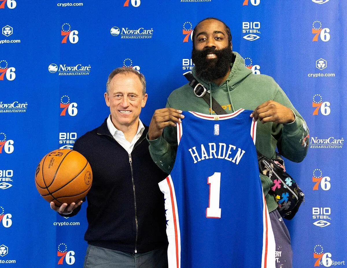 ol l homme qui valait 5 milliards arrive a lyon avec textor icon sipausa 37563630 352828