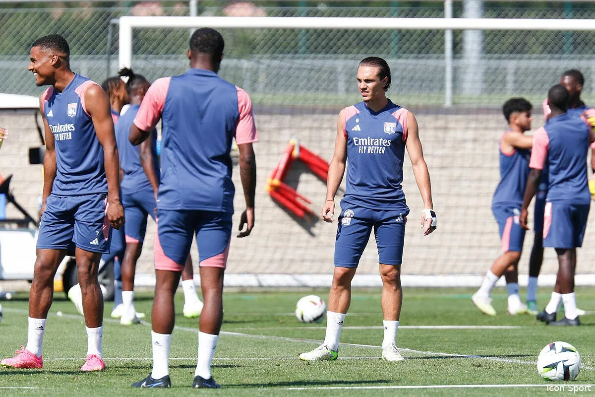 ol la colere gronde laurent blanc deja sous pression icon 25i7755 364043