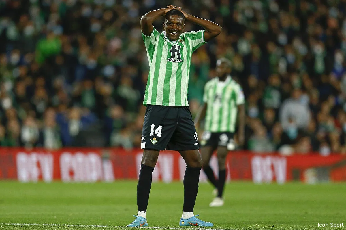 ol la double clim brutale dans le dossier carvalho icon ap 030322 049 345779