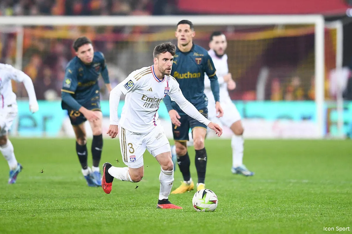 ol la valse des entraineurs les joueurs n en peuvent plus icon pl5 2351 369199