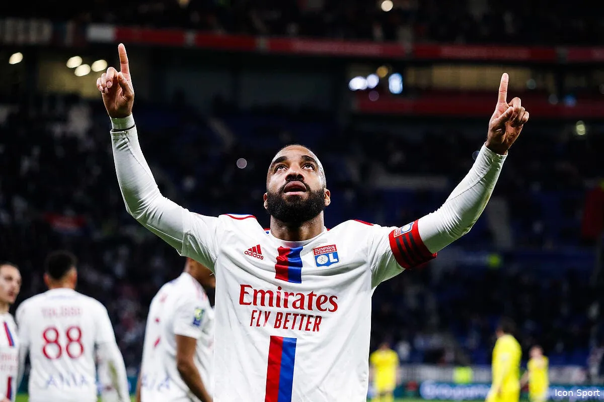 ol lacazette isole a lyon l effrayant constat icon 25i3713 358306