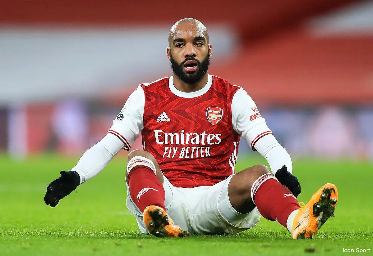 ol lacazette plutot que depay la decision choc du barca icon 57607583 304795