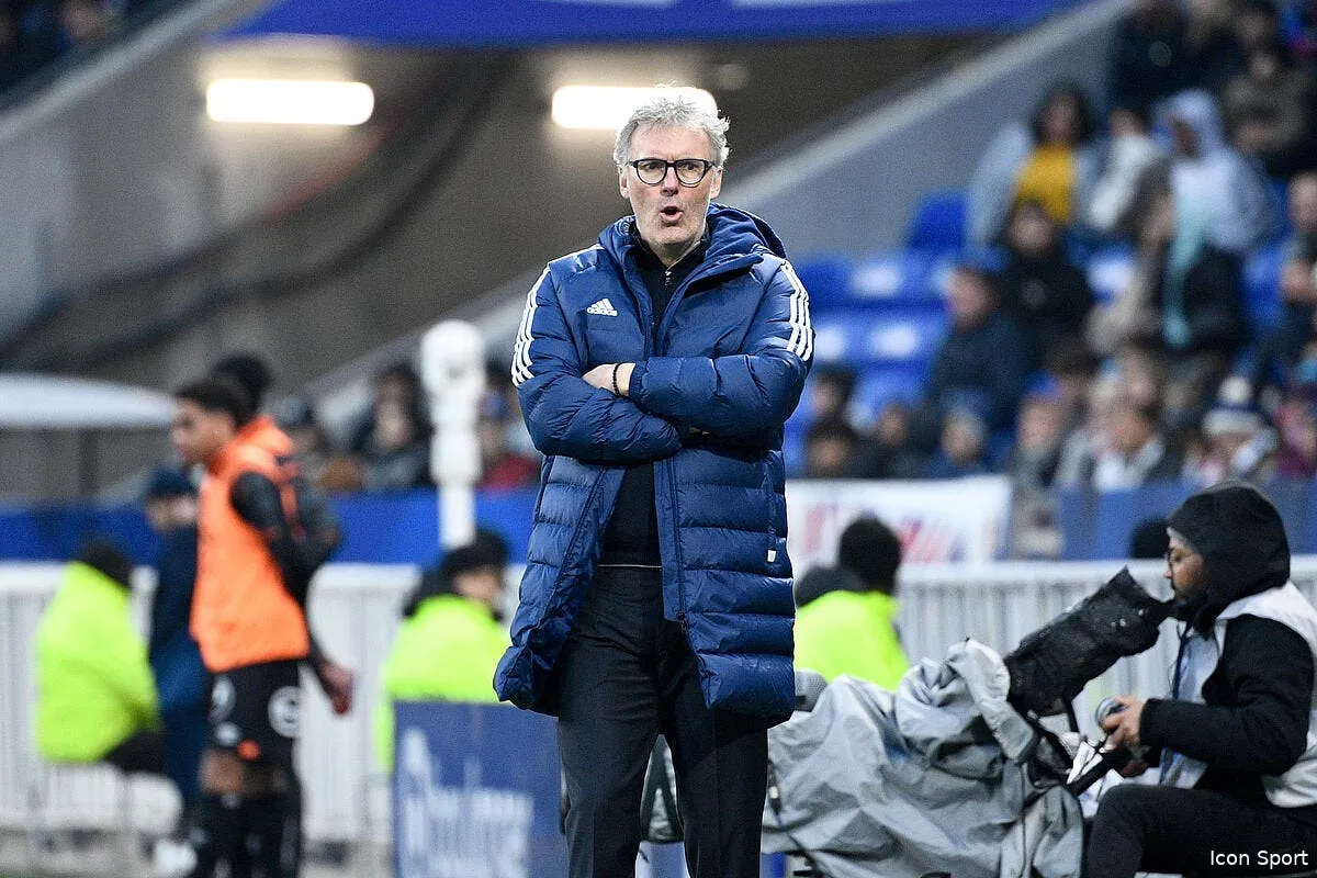 ol laurent blanc face a un chantier terrifiant a lyon icon sac9774 358331