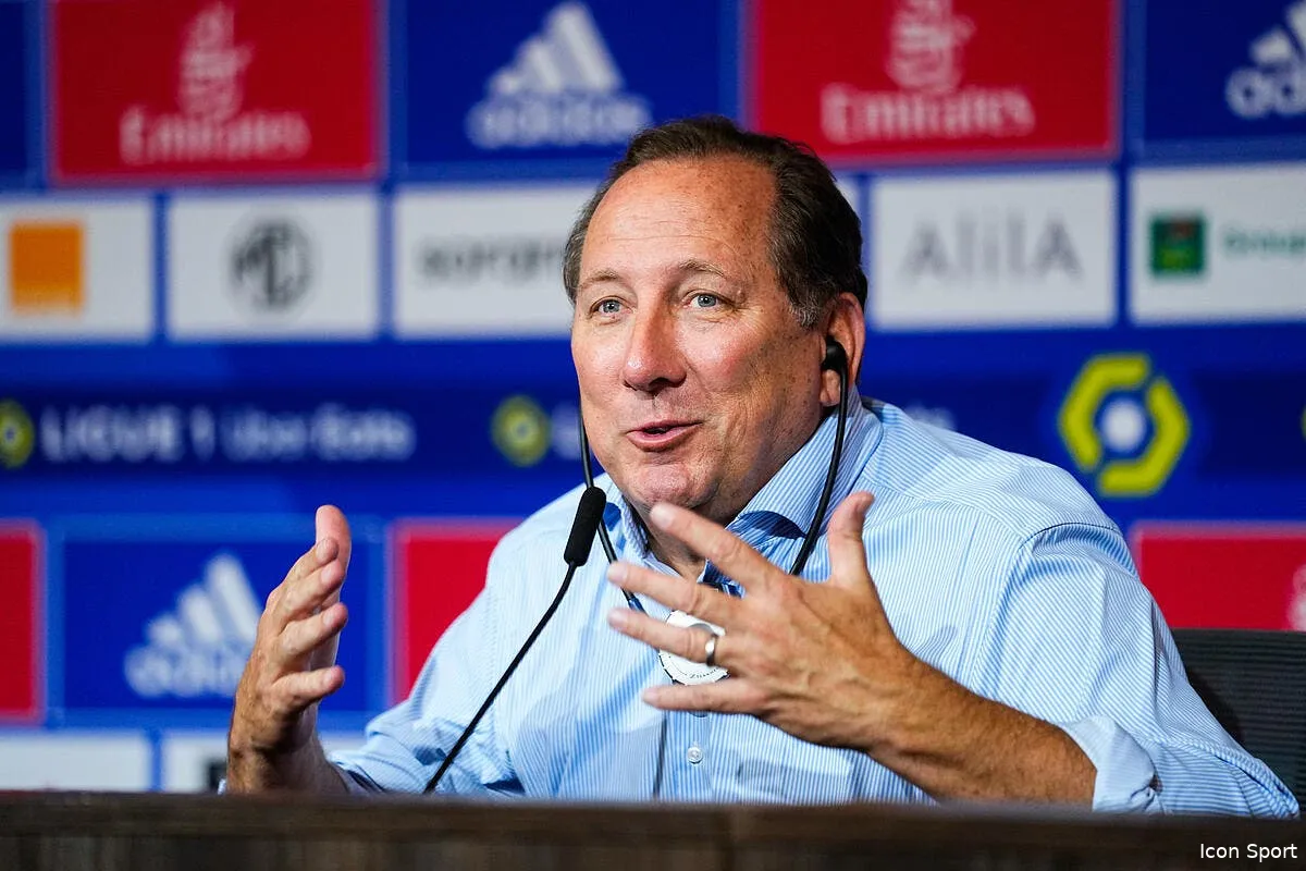 ol le mercato version cheyrou est mort il applaudit textor icon pfe 090523 11 654 360263