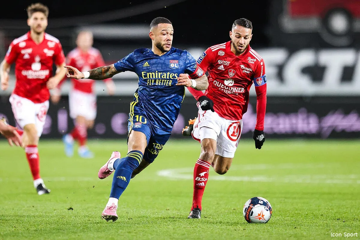 ol le salaire exige par depay devoile lyon en pls icon vmi brestlyon 075 307425