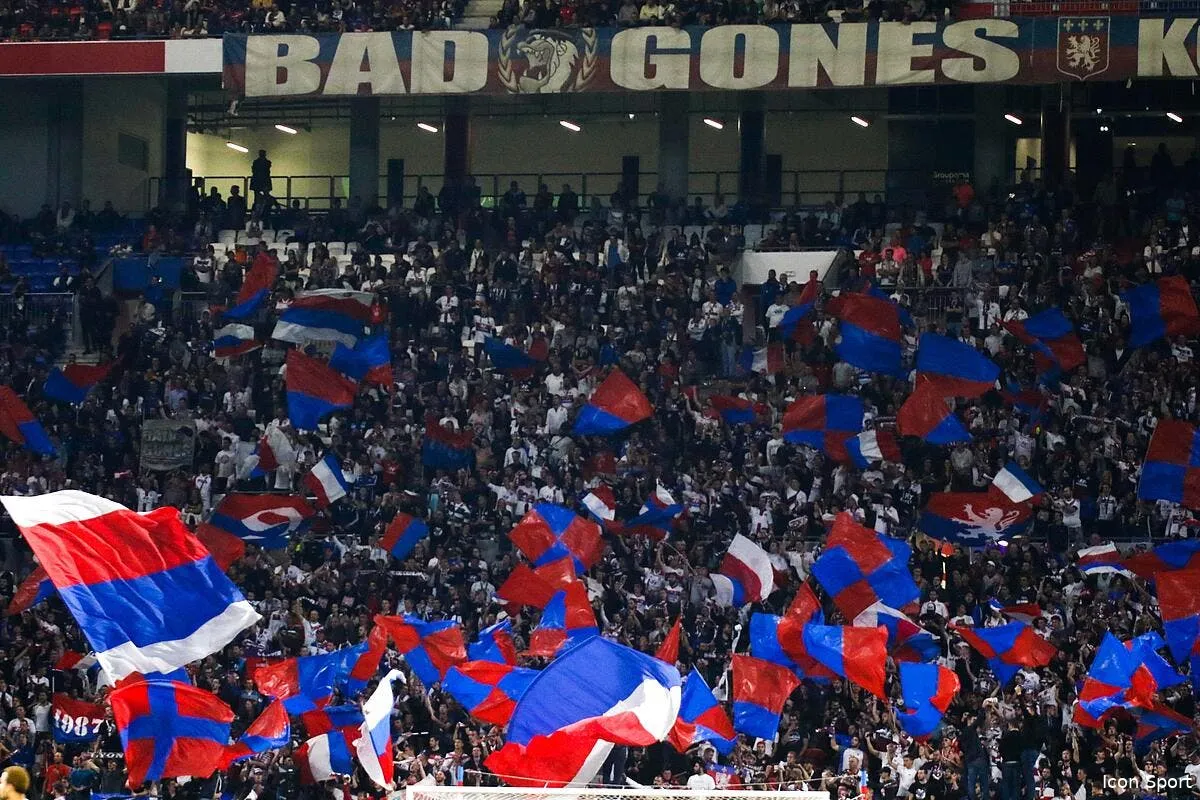 ol lyon a demasque et vire des supporters icon bia 290918 08 15 331109