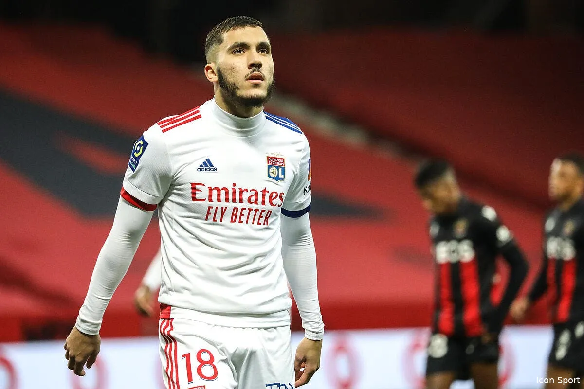 ol lyon a recrute slimani jerome rothen plaint cherki icon 816a1150 304277