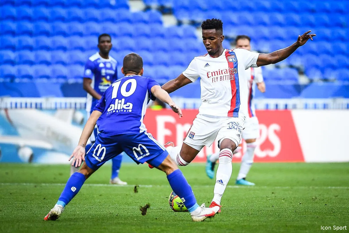 ol lyon fixe le prix de thiago mendes icon mm1 0993 319359