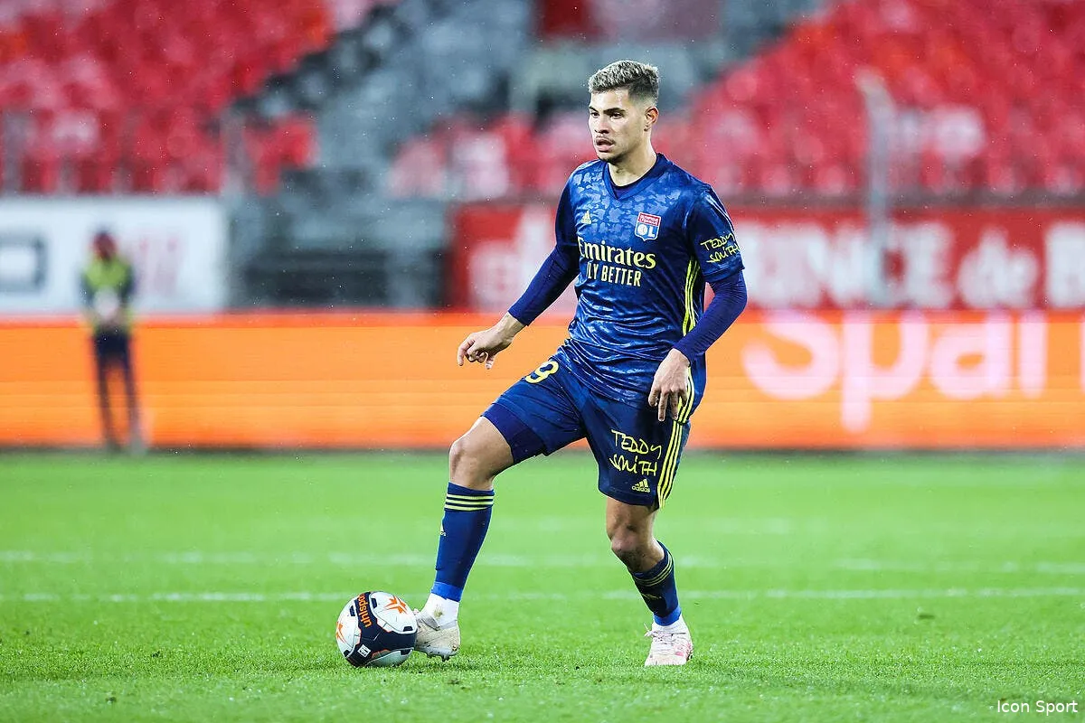 ol lyon fixe un prix deroutant pour bruno guimaraes icon vmi brestlyon 112 308095