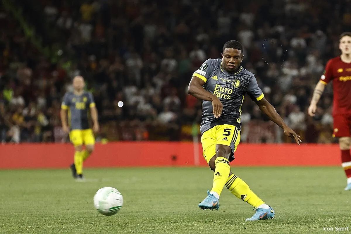 ol lyon rame pour malacia et c est pas fini icon 449298160 344365