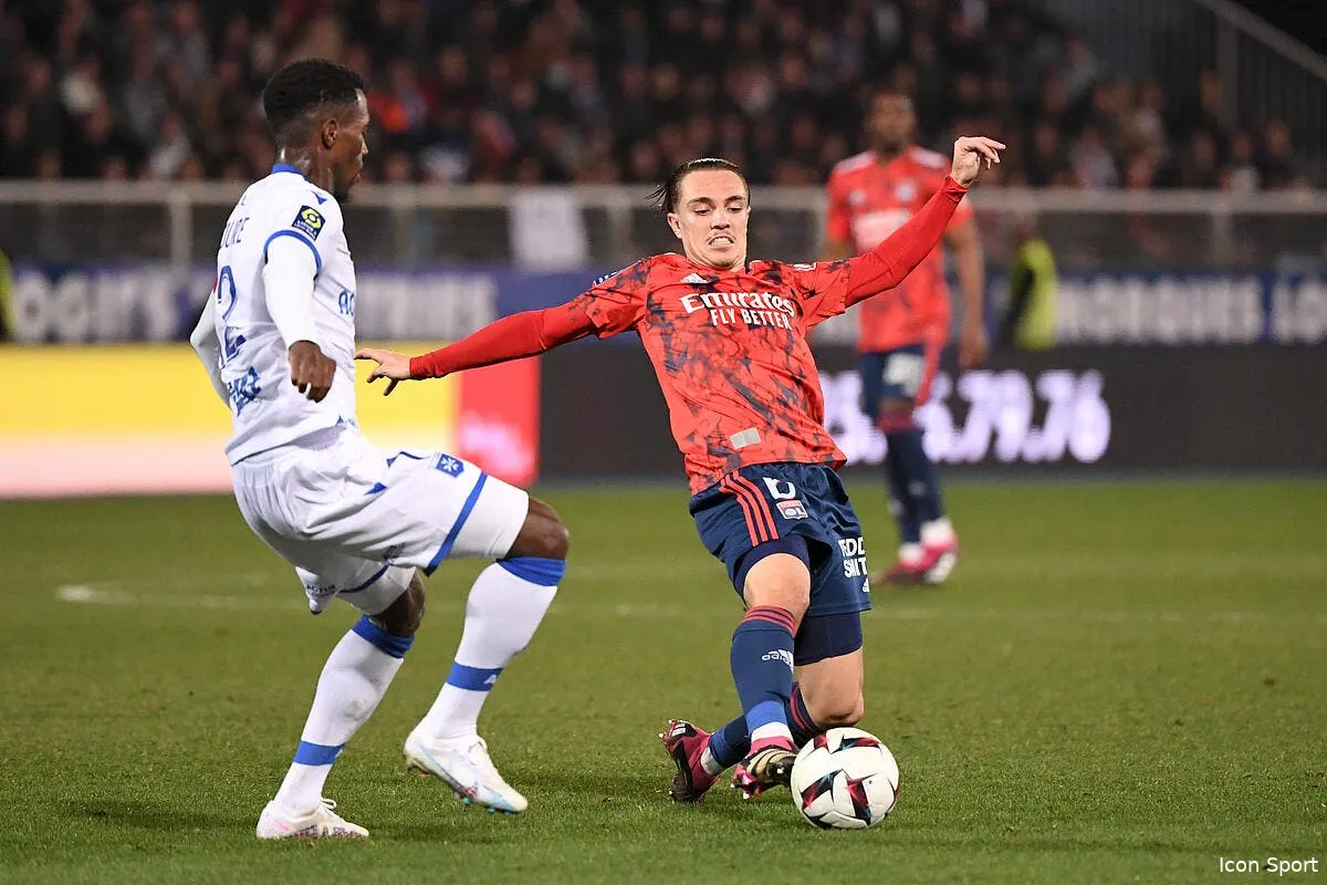 ol lyon vole d un penalty ca ne fait plus scandale icon ab1 9760 357161