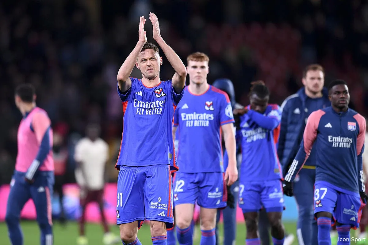 ol matic a deja son chouchou dans le vestiaire icon pl2 9825 372456