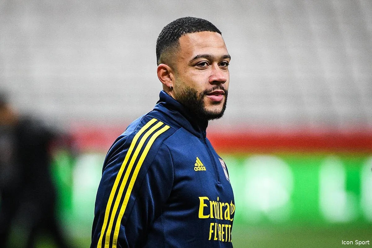 ol memphis depay interpelle emmanuel macron icon mm1 5228 309623