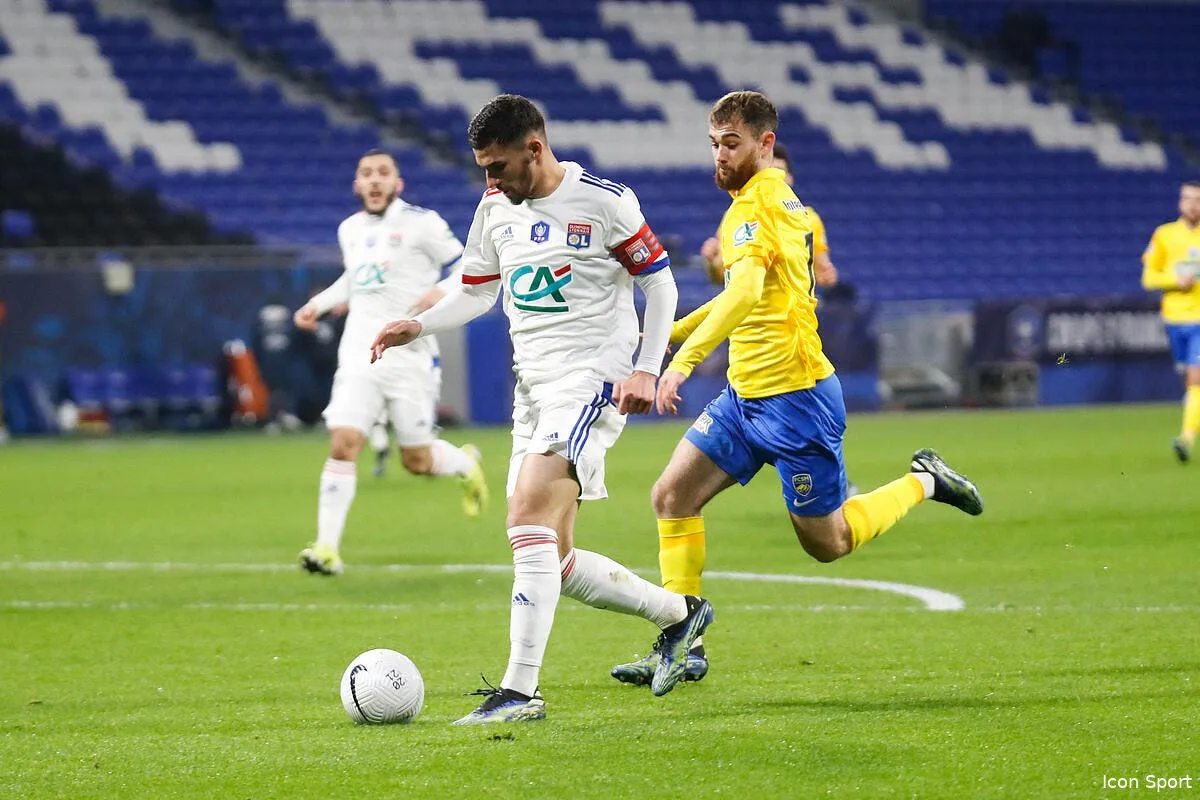 ol mourinho s incruste dans la course a aouar icon 25i2453 copie 309305