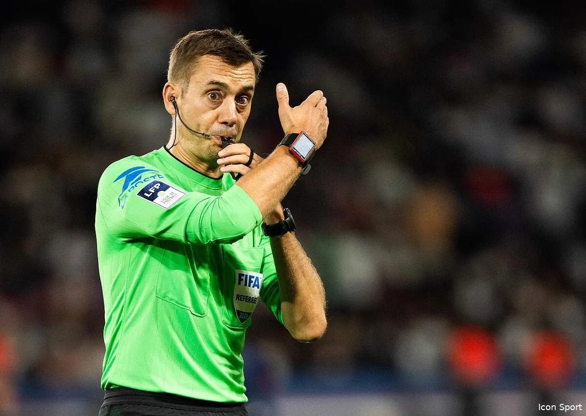 ol nice clement turpin n est plus l arbitre francais numero 1 icon 649 tb750369 372374