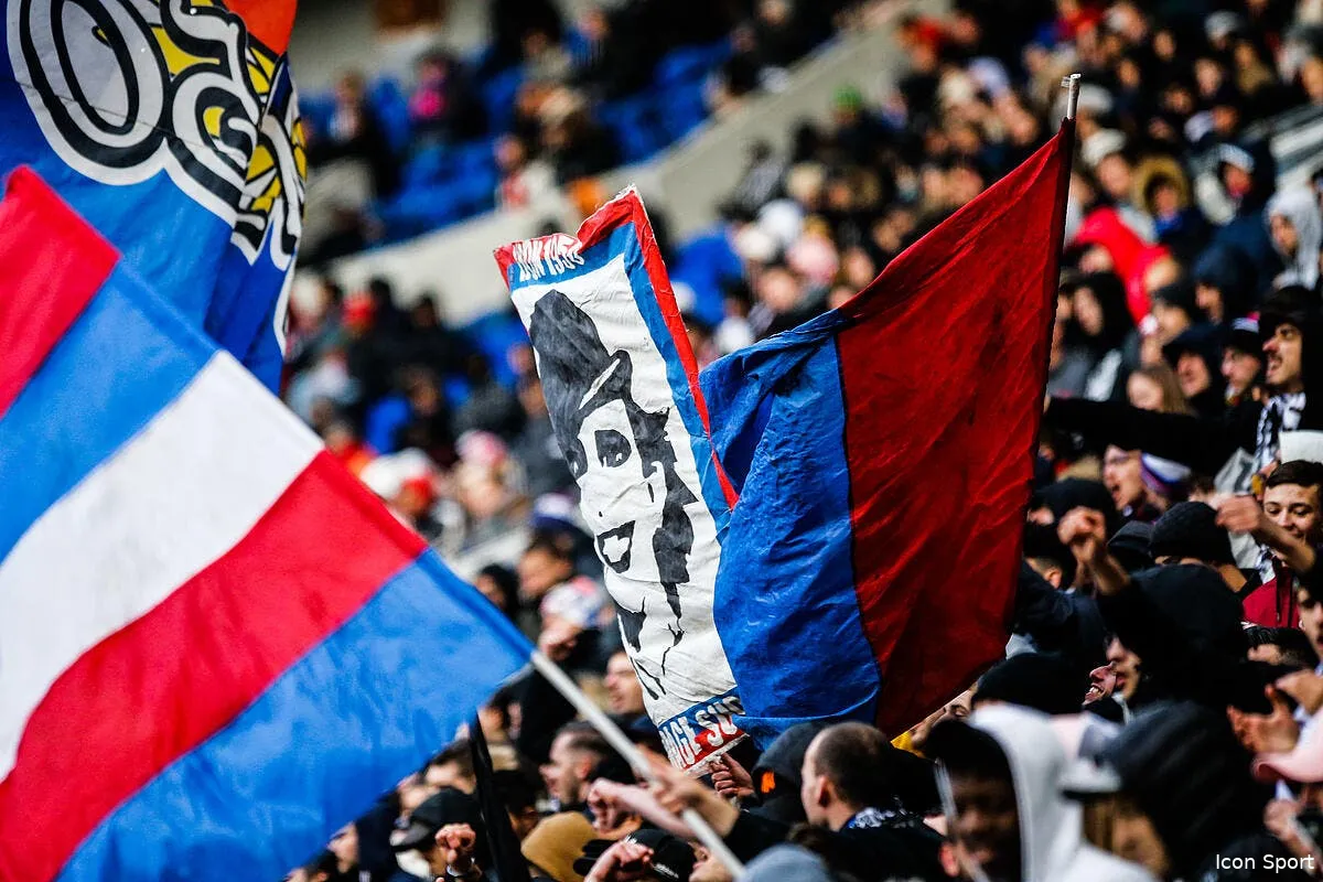 ol om des supporters refusent les conditions delirantes du deplacement icon d1r7606 353020