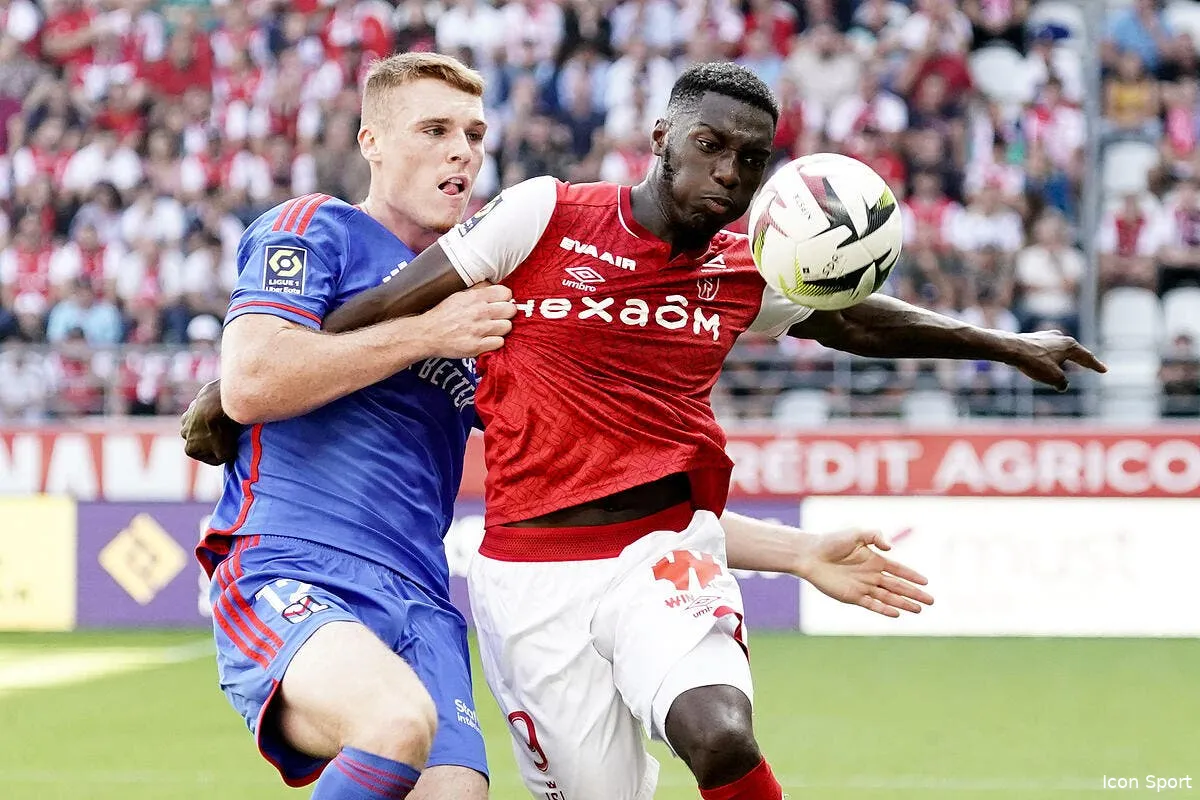 ol om scene de guerre dans le bus lyonnais ce joueur raconte icon win0694 367405