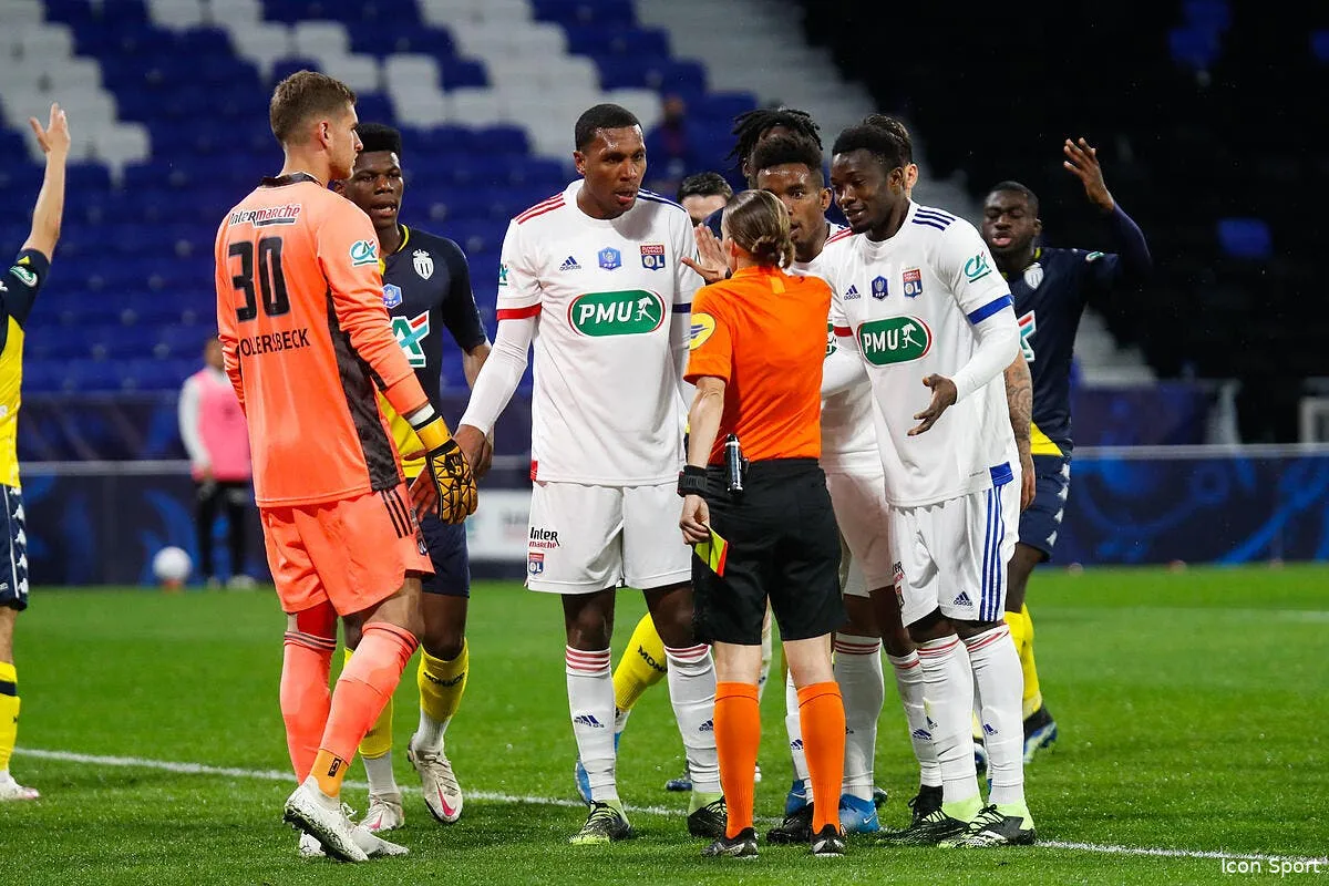 ol pas de depart ce remplacant s eclate icon 25i6425 copie 318027