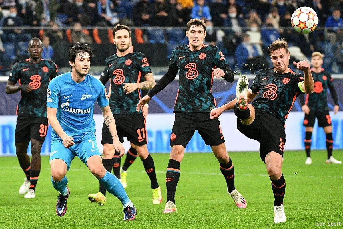 ol peter bosz met la pression il attend azmoun a lyon icon 011655 0042 332093