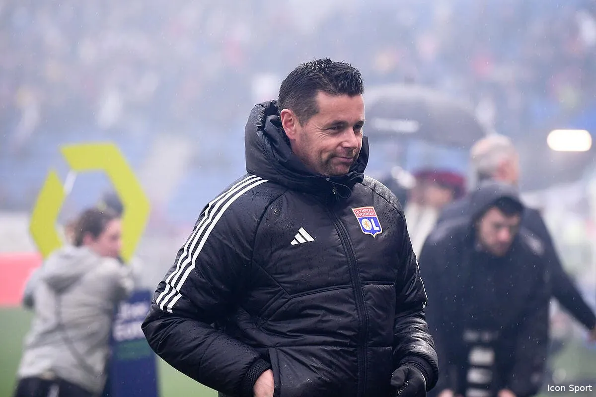 ol pierre sage promet d arreter de torturer ses joueurs iconsport 226716 0240 378706