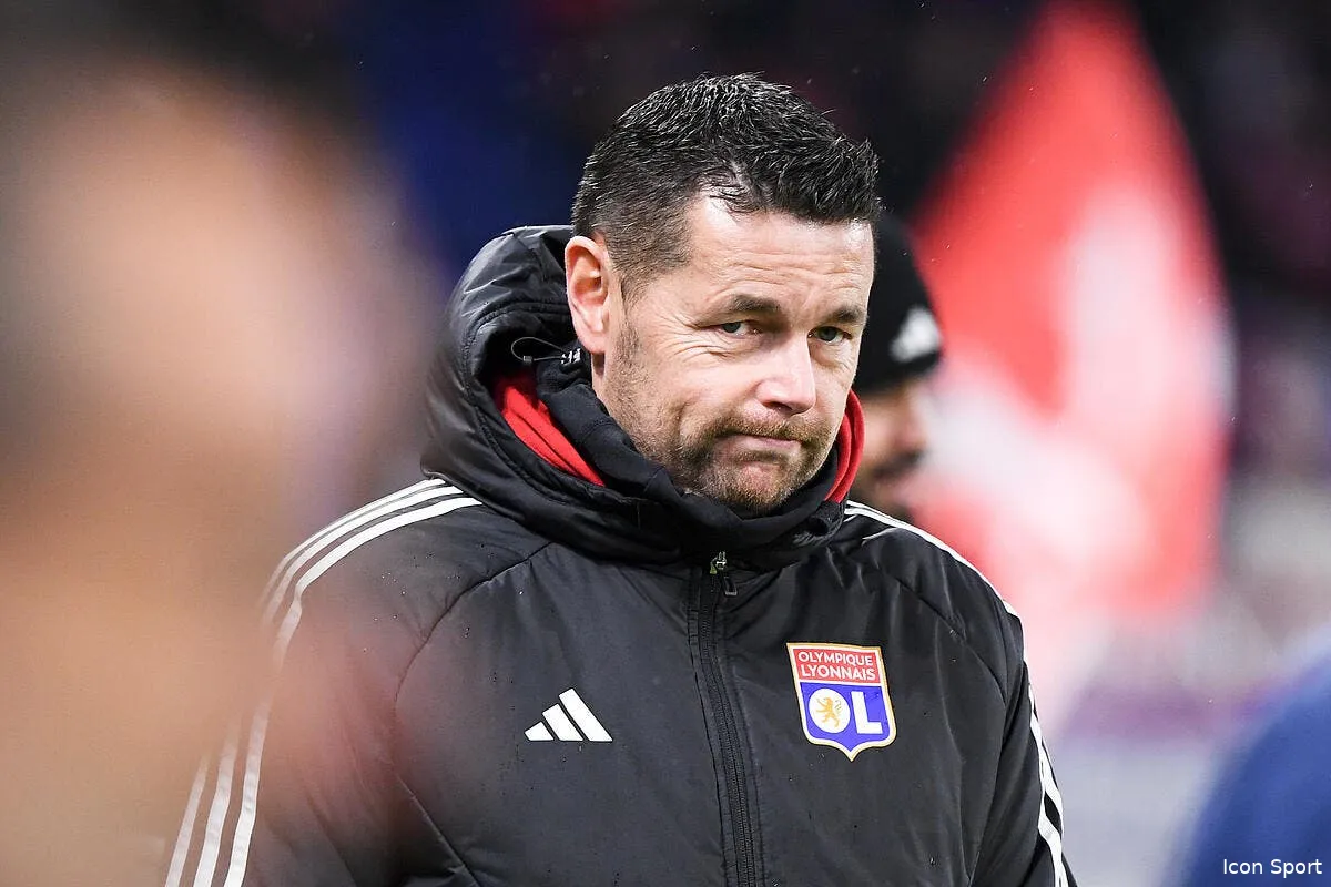 ol sage fait son calimero rothen devient fou iconsport 250240 0311 387378