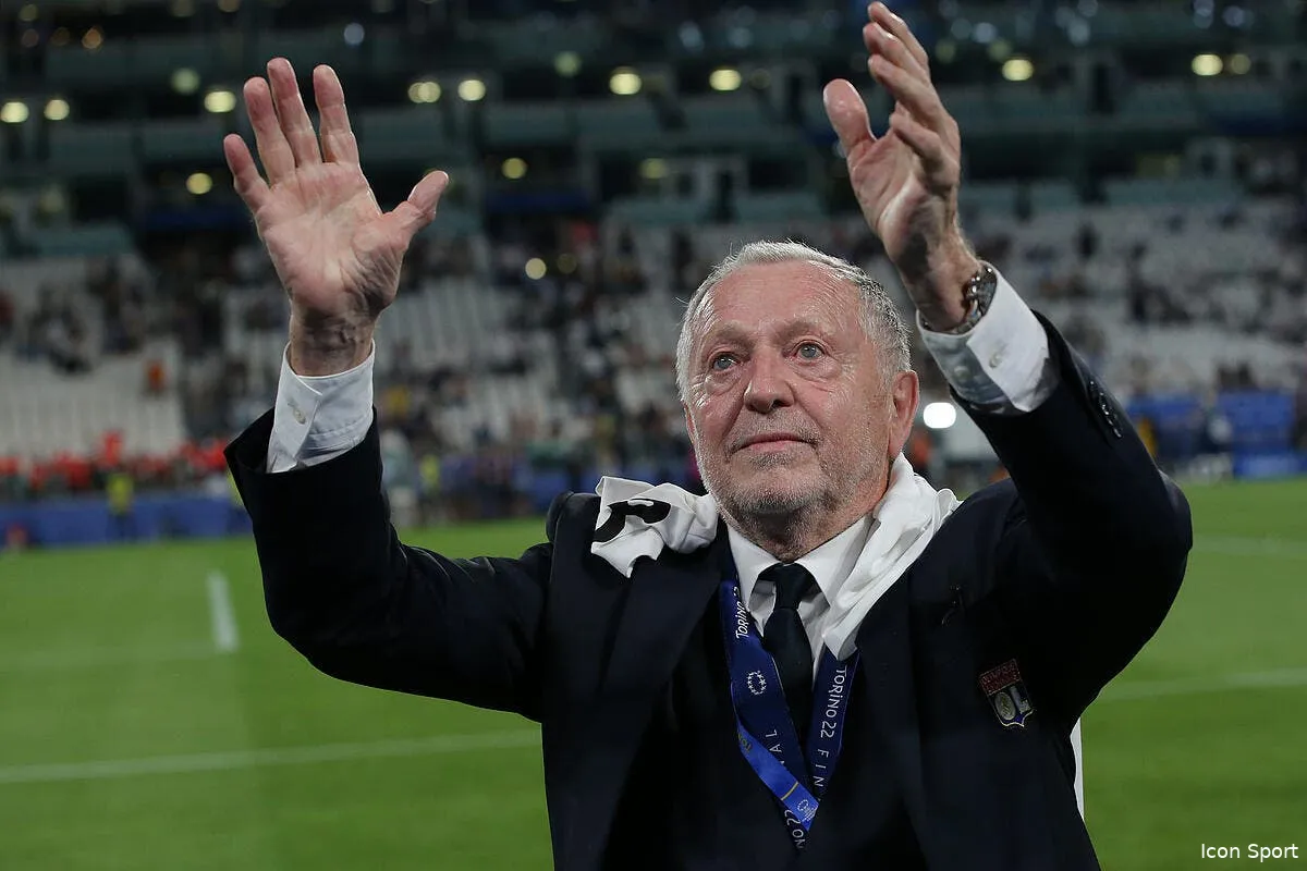 ol sauve aulas est assure de rester le patron de lyon icon spi 036 jm barca lyon 1 343741