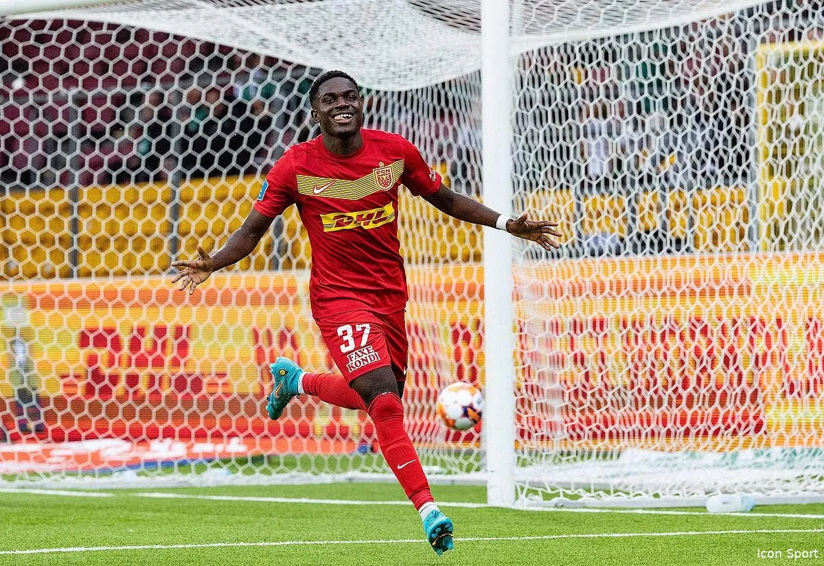 ol textor accuse d avoir triche au mercato il contre attaque icon 20230724fb k040 364975