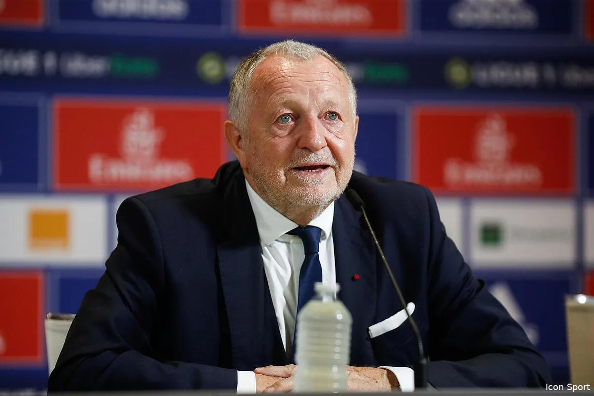 ol textor arrive aulas s en met pleins les poches icon 25i1491 351013